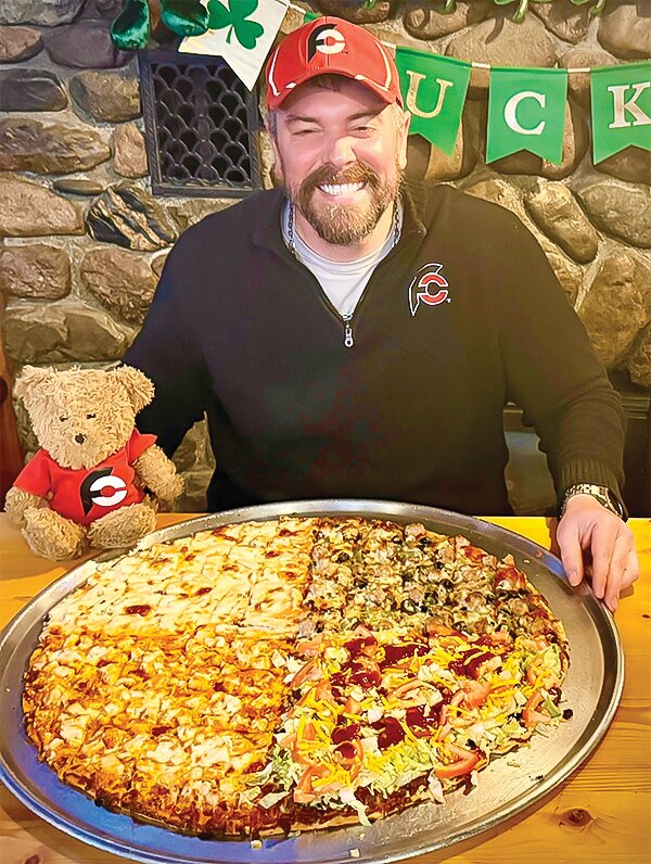 ♡*♡様 肉球サイドポケット付き　超BIGリトルサンダー　コヤンイサムチョン　ト Big guy, big eats, big fun - The Timberjay